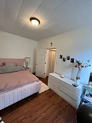 Rented by Zikos Realty Services