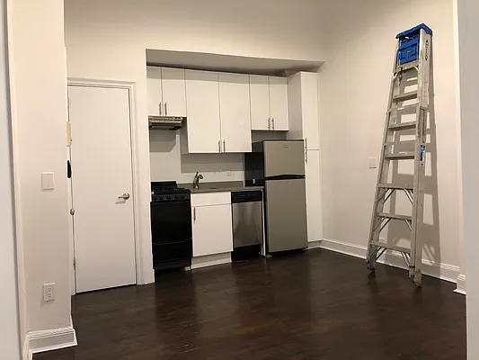 Rented by CPG Residential LLC | media 19