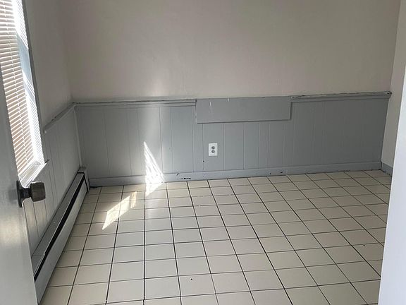 4th image of 88 Tremont St #3