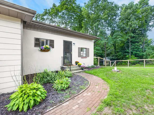 10968 I Dr N, Battle Creek, MI 49014