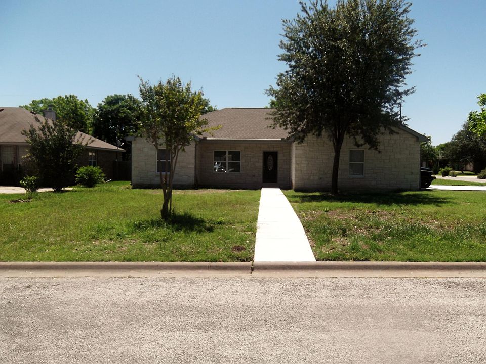 1st image of 1811 Cypress Cv