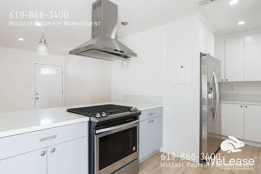 Atractive 3 bed | 3bath home in San Diego — Photo 4