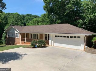 2761 Cocklebur Rd, Decatur, GA 30034