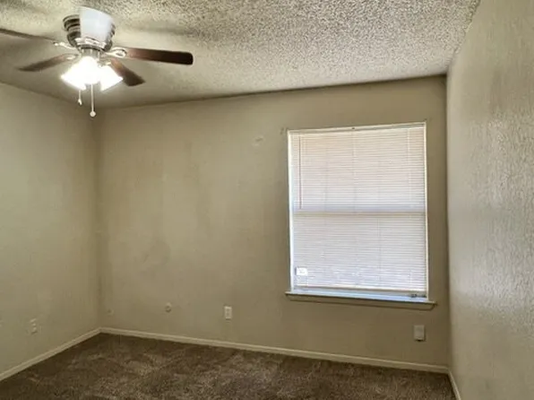 1051 Cottonwood Trl Unit 1051, Fort Worth, TX 76126