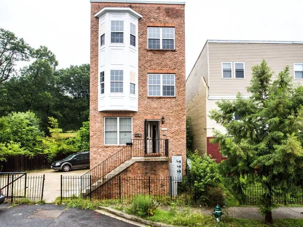 1245 18th St NE #2, Washington, DC 20002