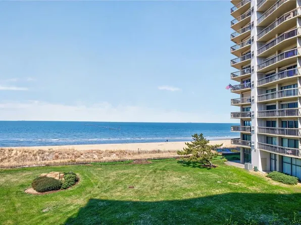 2830 Shore Dr APT 308, Virginia Beach, VA 23451