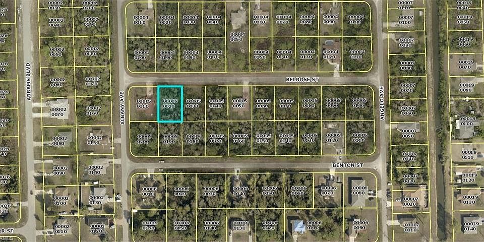 1st image of 5427 Belrose St