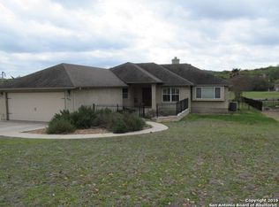 484 Shayla Ln, Canyon Lake, TX 78133