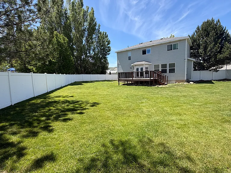 163 Skyline Dr — Photo 4