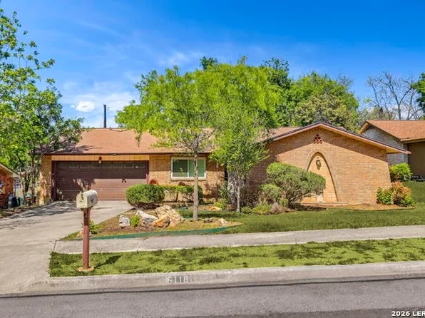 6118 Forest View St, San Antonio, TX 78240