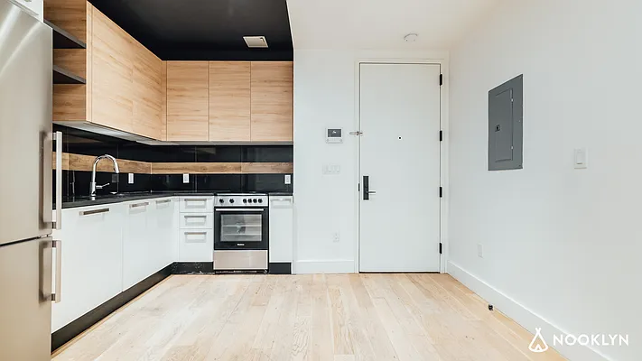 Rented by Nooklyn NYC LLC | media 34