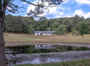 189 Murphy Rd, Berkeley Springs, WV 25411