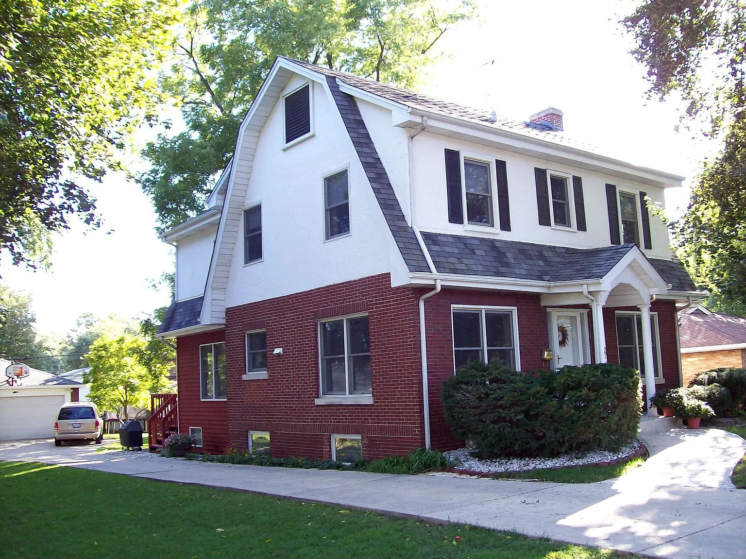 27 W Potomac Ave photo 1
