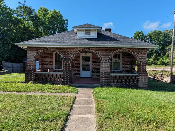 1831 W Main St, Danville, VA 24541