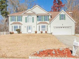 6356 Conisburgh Ln, Stone Mountain, GA 30087