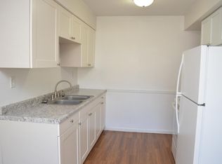 1716 E 80th St APT 1, Minneapolis, MN 55425