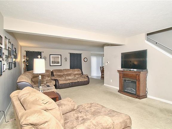 5th image of 14963 Lovely Dove Ln