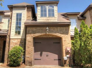 748 Flag Cir, Hoover, AL 35226