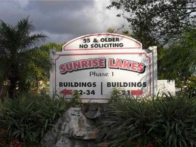 2800 Sunrise Lakes Dr W APT 304, Fort Lauderdale, FL, 33322