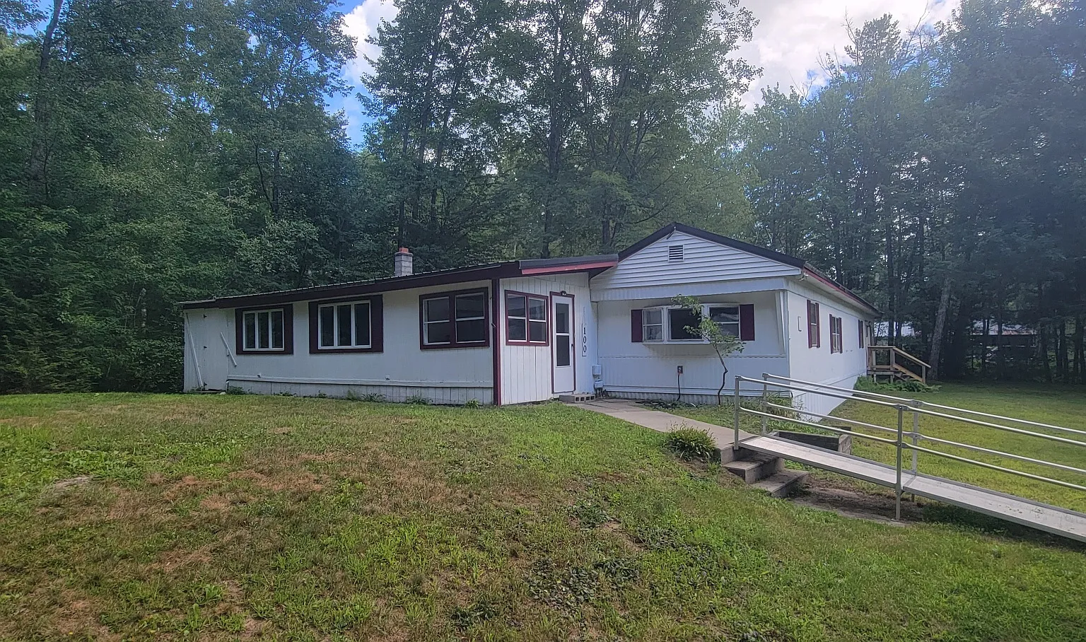 Country Club Rd, Bristol — Photo 2