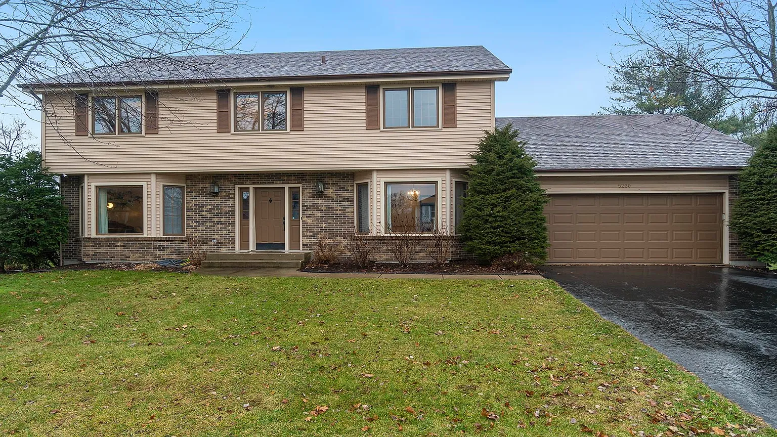 5230 Solitude Dr photo 1