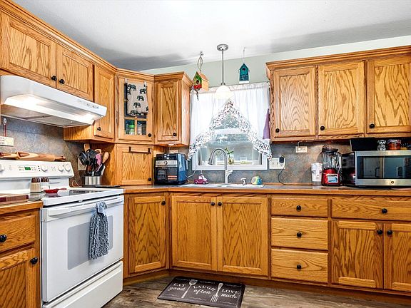 4th image of 413 Osage St