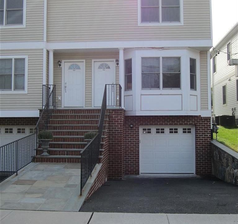 1st image of 154-156 Lakeview Ave
