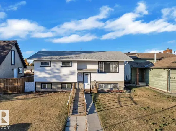 5118 17a Ave NW, Edmonton, AB T6L 1K6