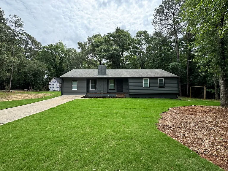 315 Ansley Dr — Photo 16