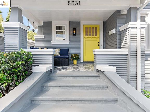 3rd image of 8031 Dowling St