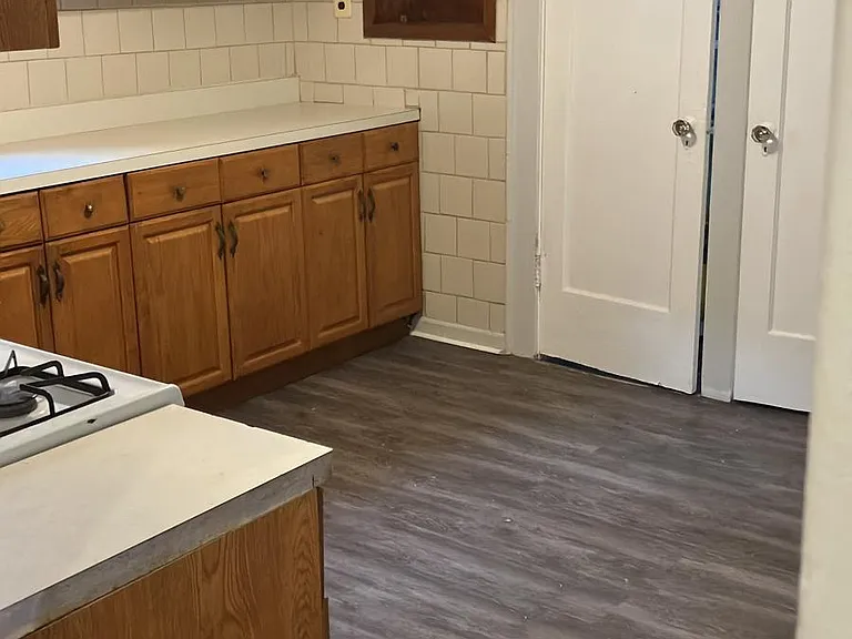 297 Goldsmith Ave #2 — Photo 1