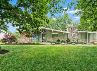 1028 Straford Rd, New Haven, IN 46774