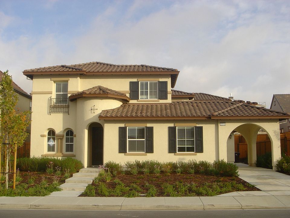 Beutifully Appointed - Great Floor Plan