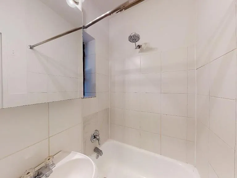 410 E 75th St #4B — Photo 6