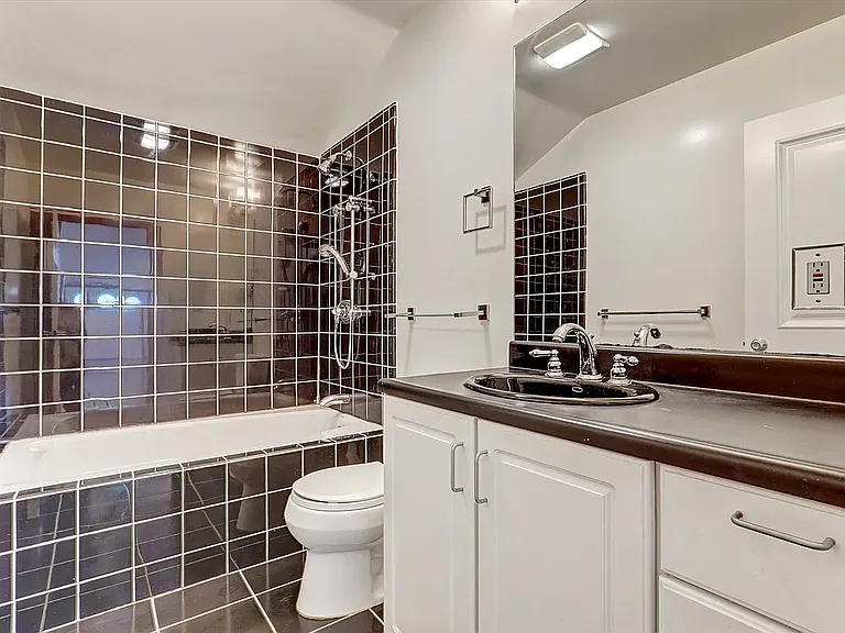 3947 Huron Ave #A — Photo 29