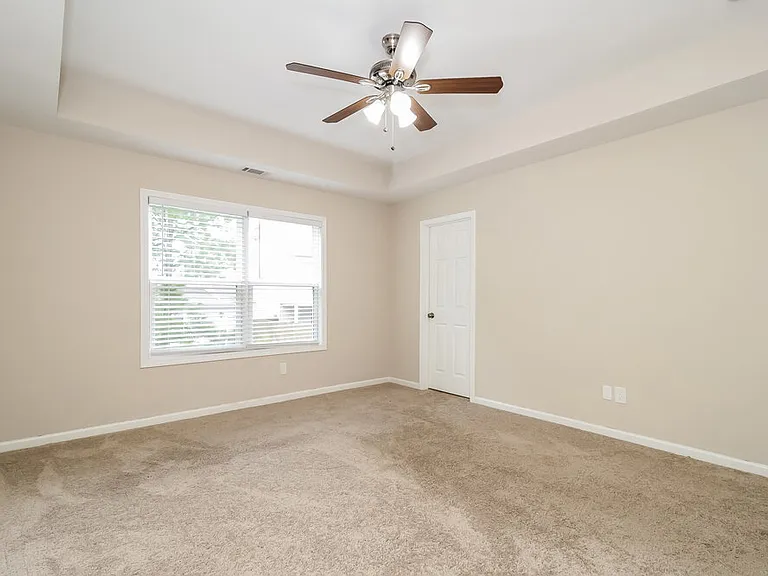 29 Celtic Ct — Photo 17