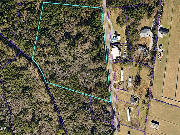 5th image of 139 Sawyer Road