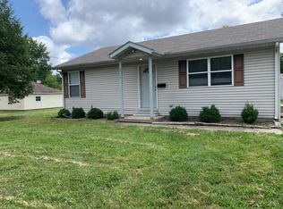 2717 Sassy Ln, Belleville, IL