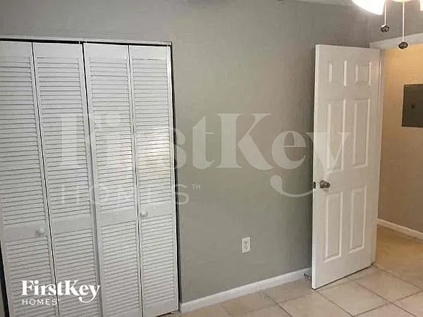 8313 Oleander Ln — Photo 8