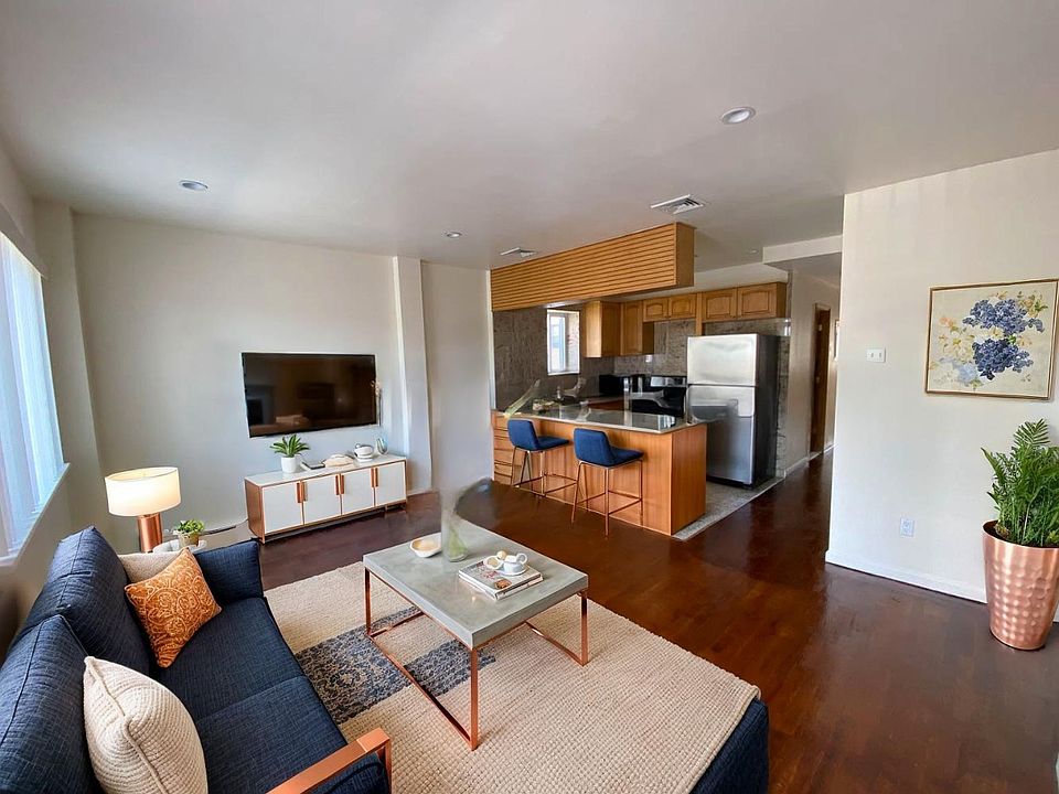 1st image of 23-93 31st St #7