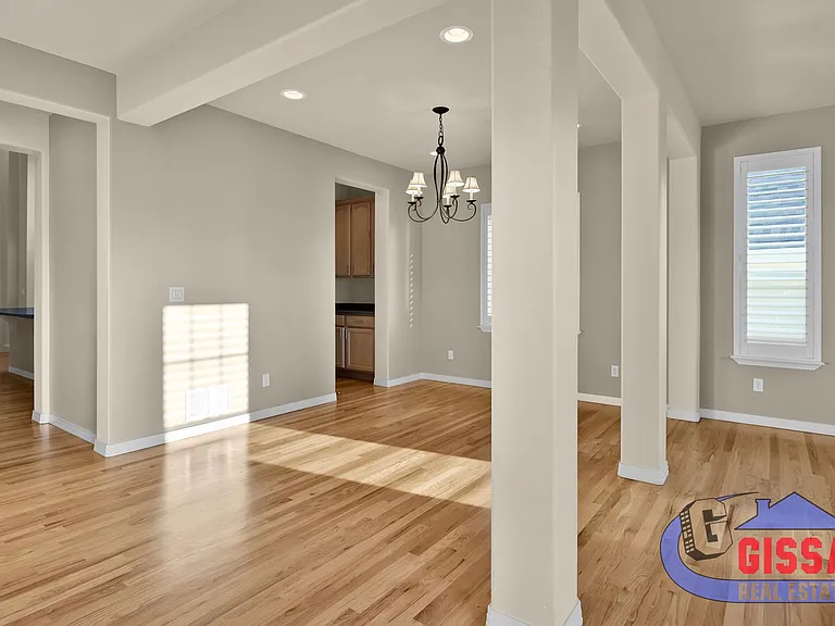 8109 Winding Passage Dr — Photo 6