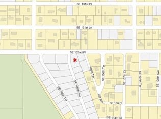 10 SE 106th Ave, Ocklawaha, FL 32179
