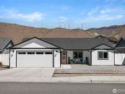 5689 Penn Avenue, Rock Island, WA, 98850