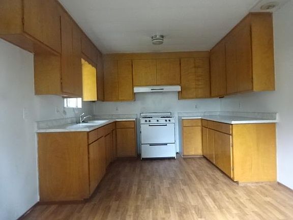 4th image of 32121 O Bayley Dr