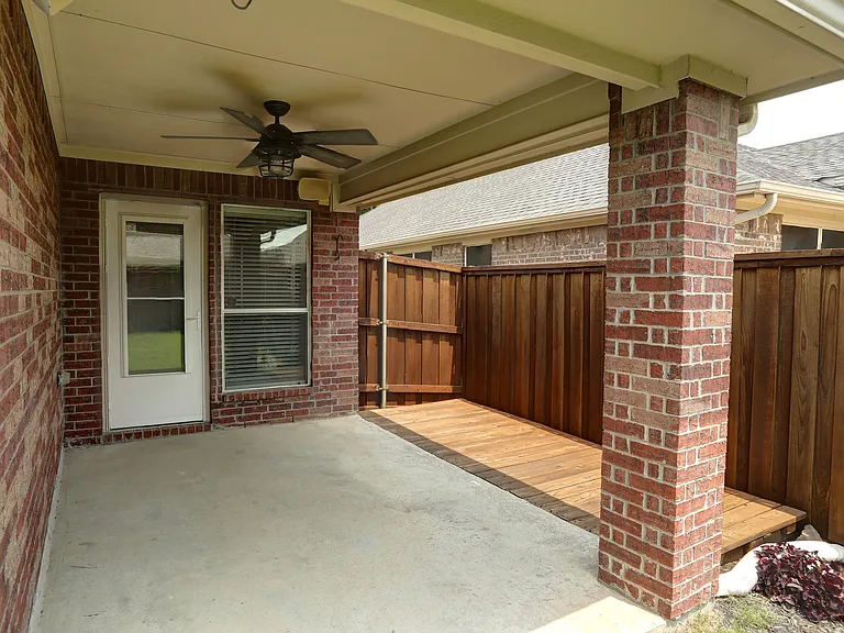 2804 Cascade Cove Dr — Photo 23
