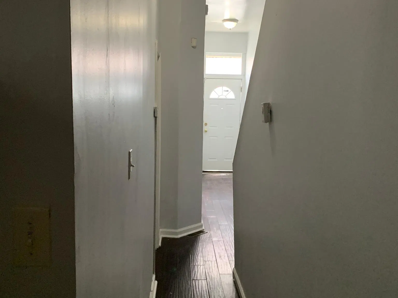 4 bed, 1200 sqft, $1,800 — Photo 4