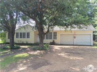 1719 Ash St, Olla, LA 71465