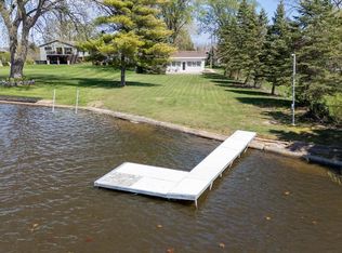 7652 E Wind Lake Rd, Wind Lake, WI 53185