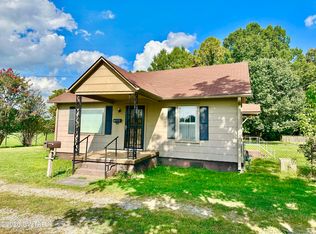 503 Gibson Rd, Trenton, TN 38382