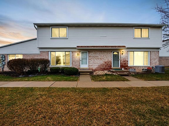 2nd image of 37747 Colonial Dr N